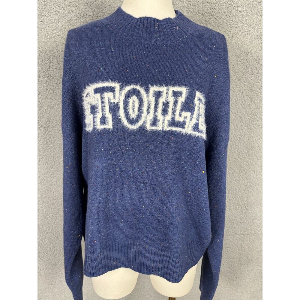 Hooked up by Iot Juniors' Etoile Eyelash Fuzzy Crewneck Sweater Blue XL NWT's